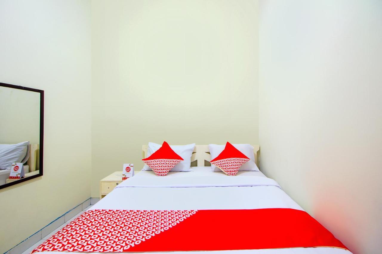 Hotel OYO 3083 D Kost 3 Syariah Yogyakarta Exterior foto